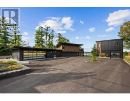 227 GRANDVIEW ROAD, Ottawa, Ontario