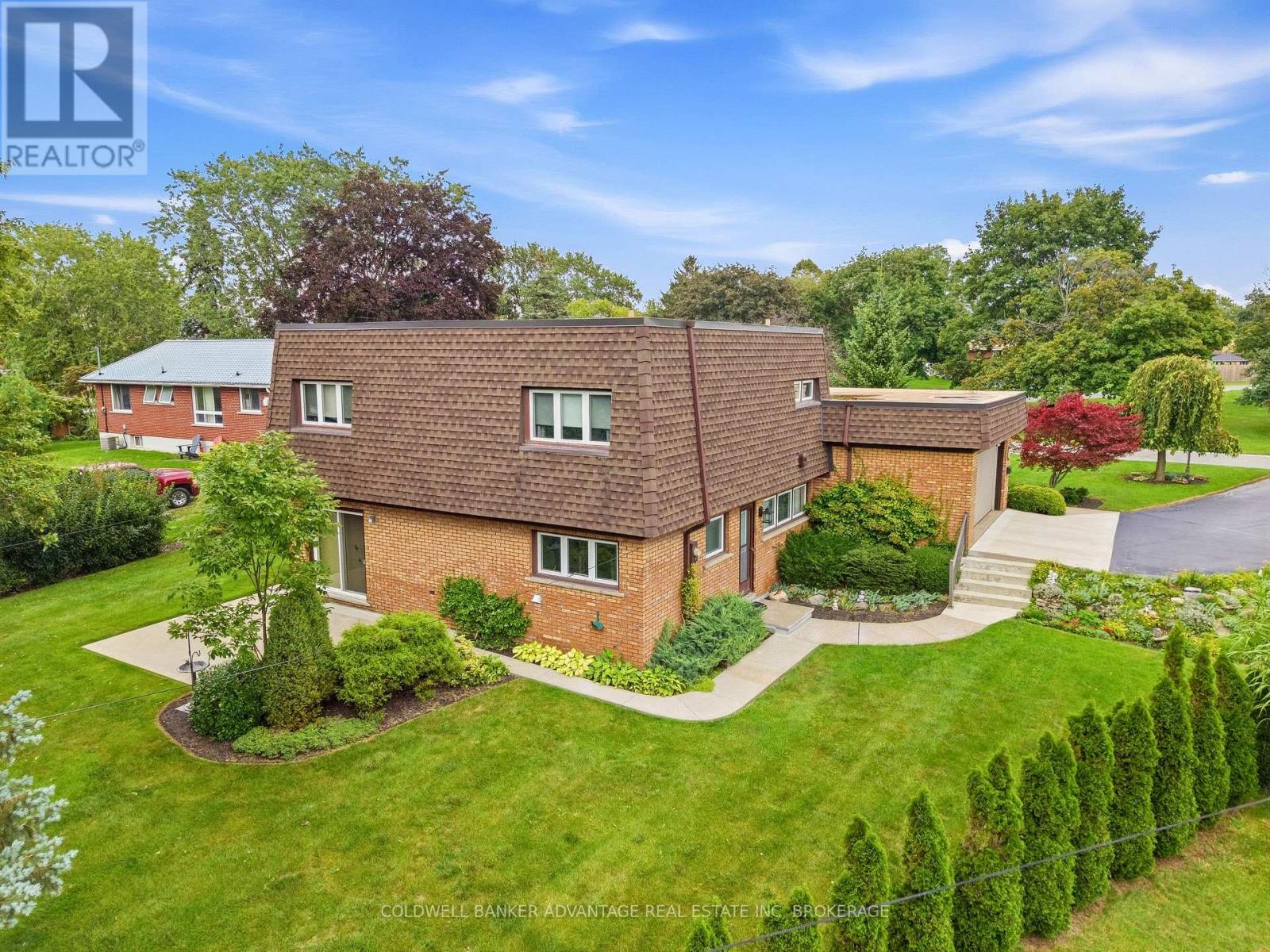 21 Thorncrest Road, Port Colborne, Ontario  L3K 5C7 - Photo 4 - X13803116