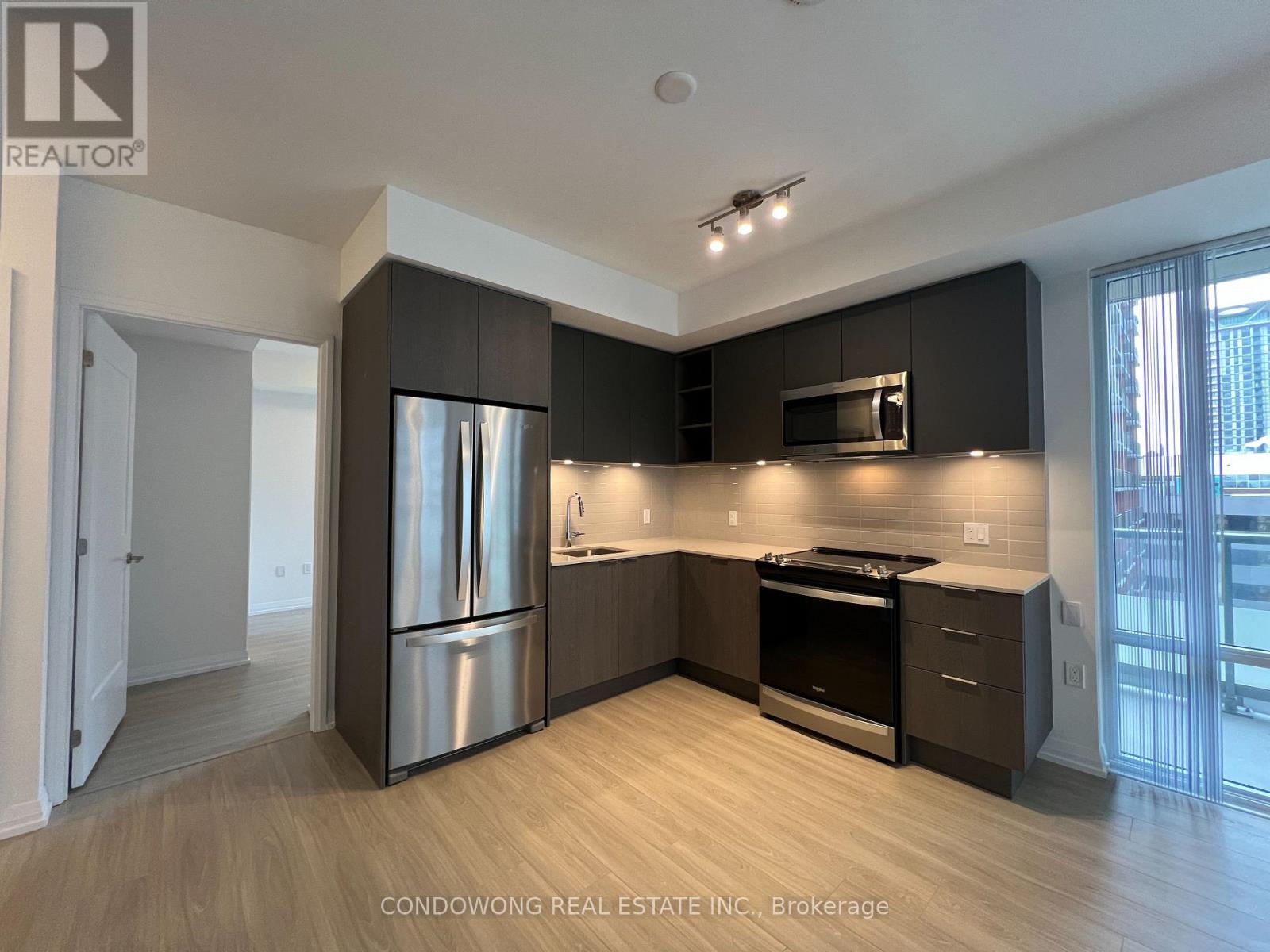 1019 - 50 Dunfield Avenue, Toronto, Ontario  M4S 0E4 - Photo 10 - C13803126