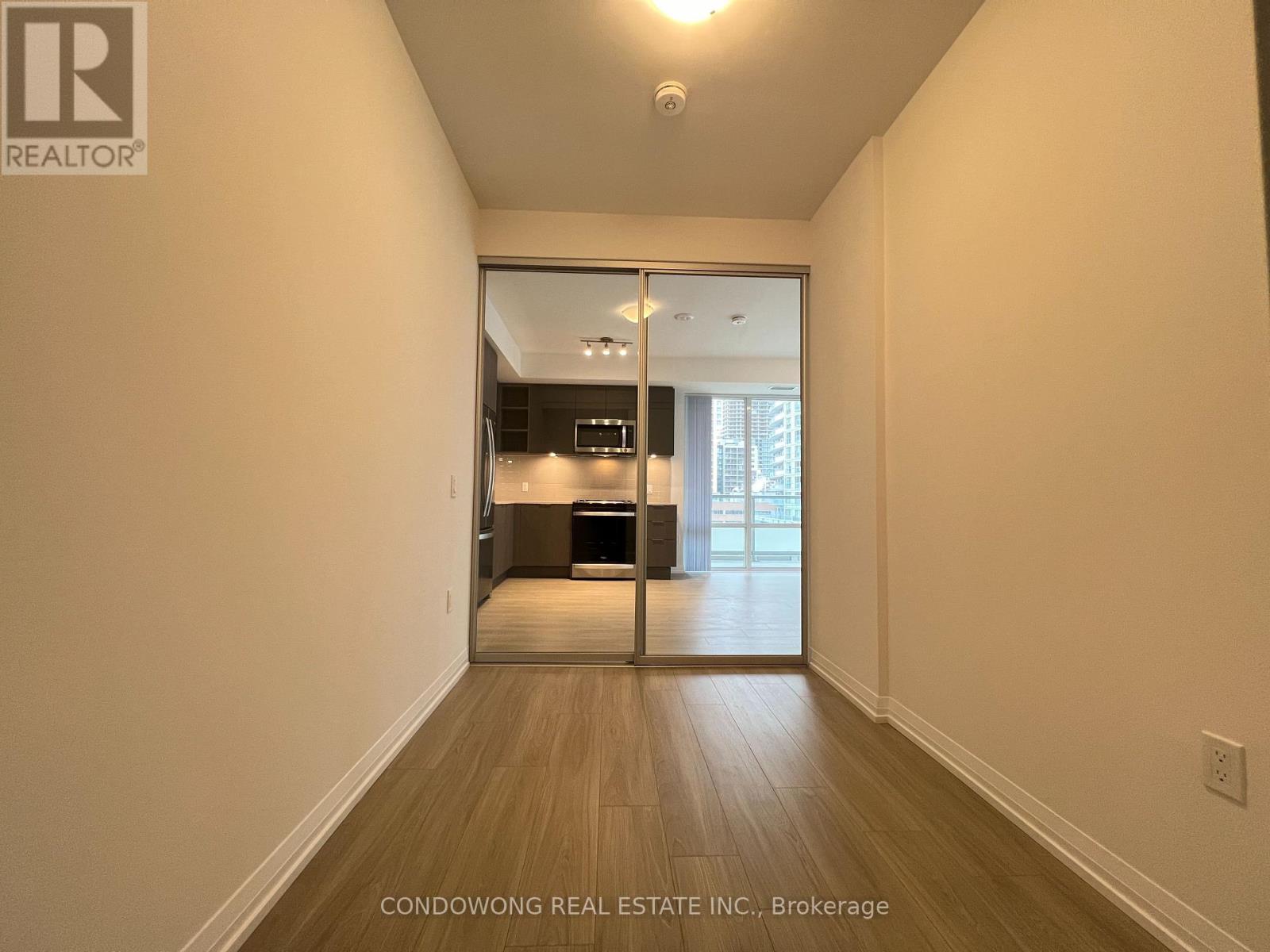 1019 - 50 Dunfield Avenue, Toronto, Ontario  M4S 0E4 - Photo 16 - C13803126