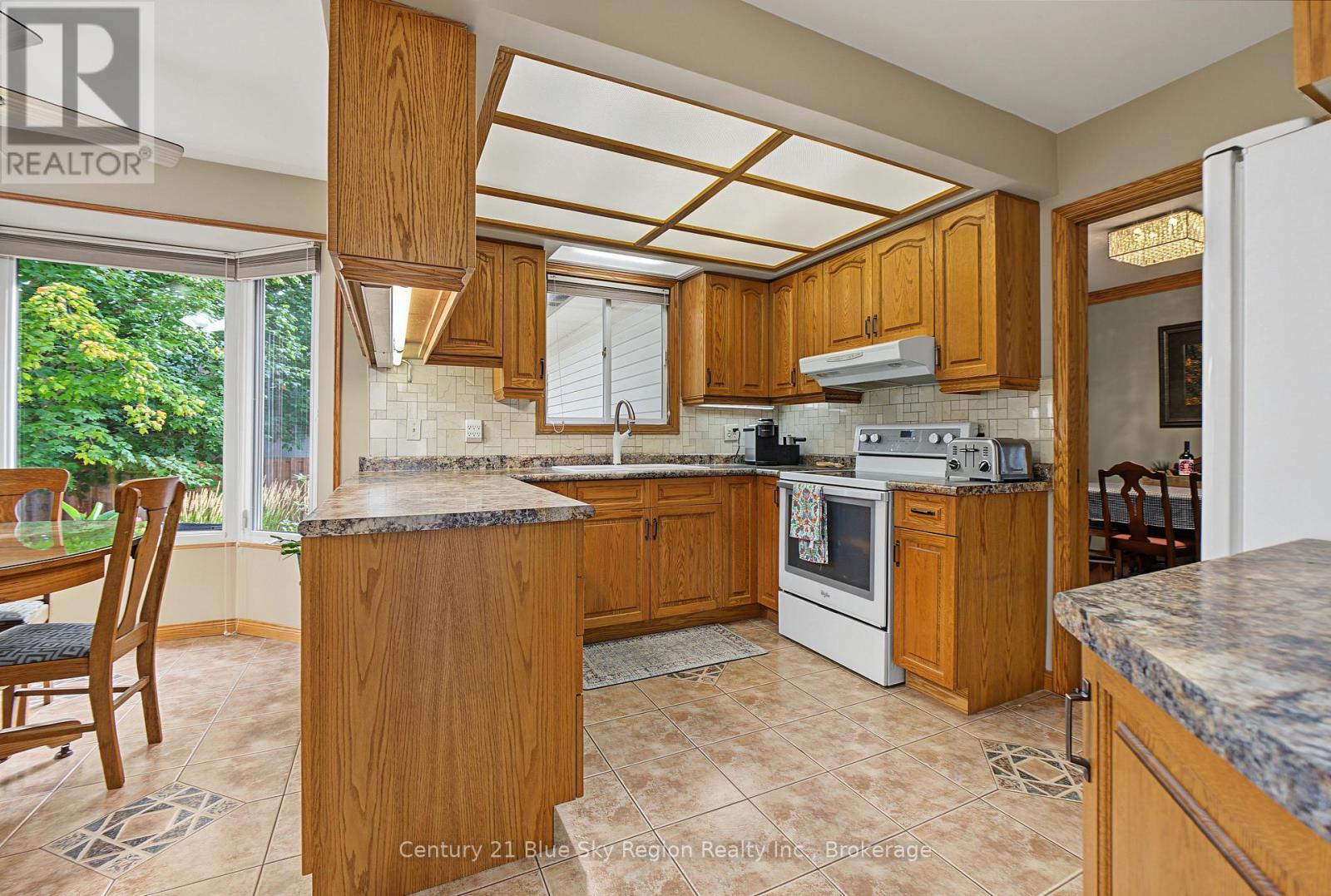 469 Maplewood Avenue, North Bay, Ontario  P1B 8Z3 - Photo 14 - X13803106