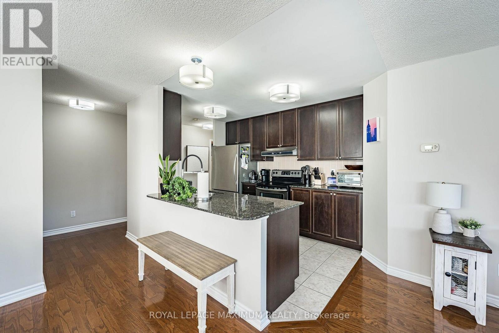 305 - 8026 Kipling Avenue, Vaughan, Ontario  L4L 2A1 - Photo 22 - N13803128