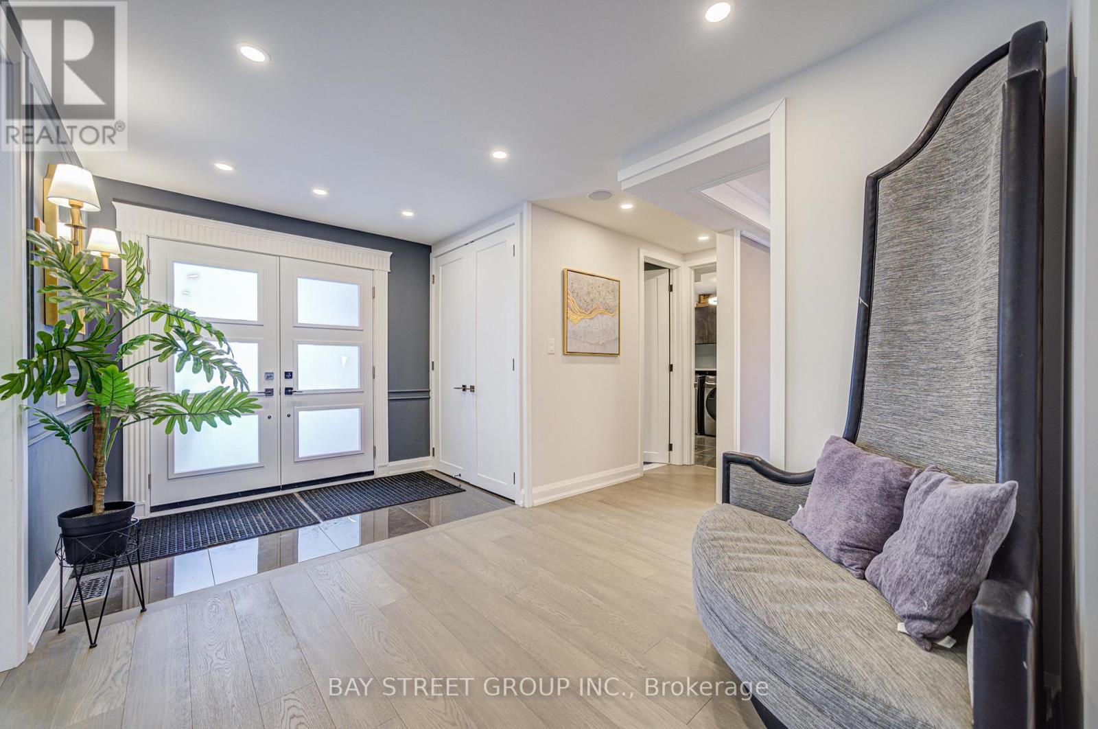 48 Coldstream Crescent, Richmond Hill (Devonsleigh), Ontario  L4S 1E5 - Photo 4 - N13803130