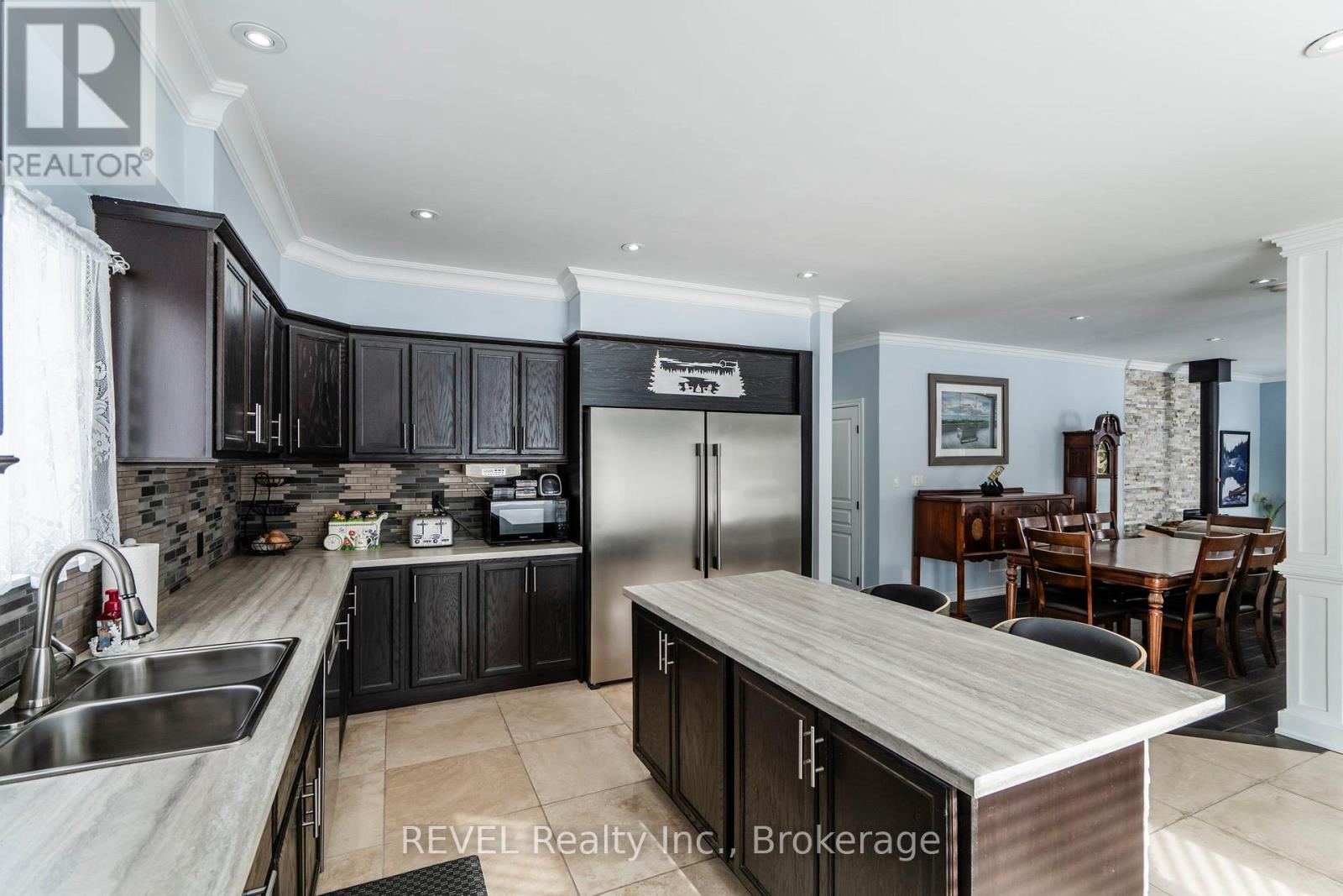 1006 River Street, Muskoka Lakes, Ontario  P0C 1A0 - Photo 15 - X13209248