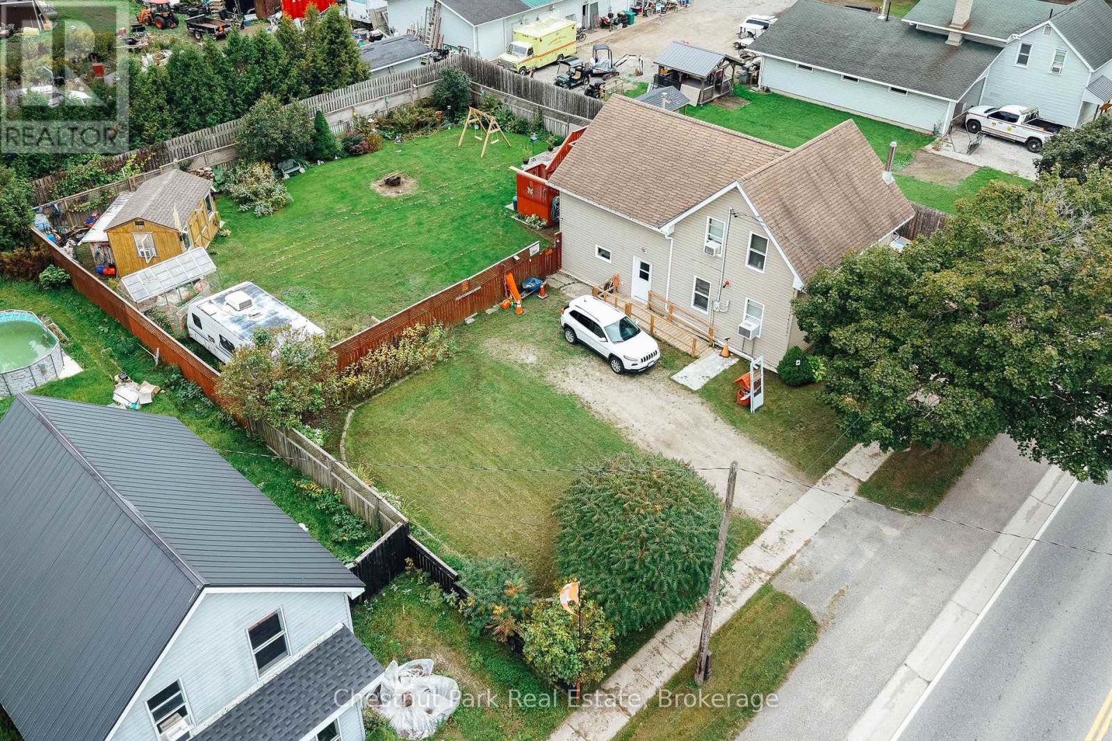 49 Queen Street E, South Bruce Peninsula, Ontario  N0H 1P0 - Photo 14 - X13803132