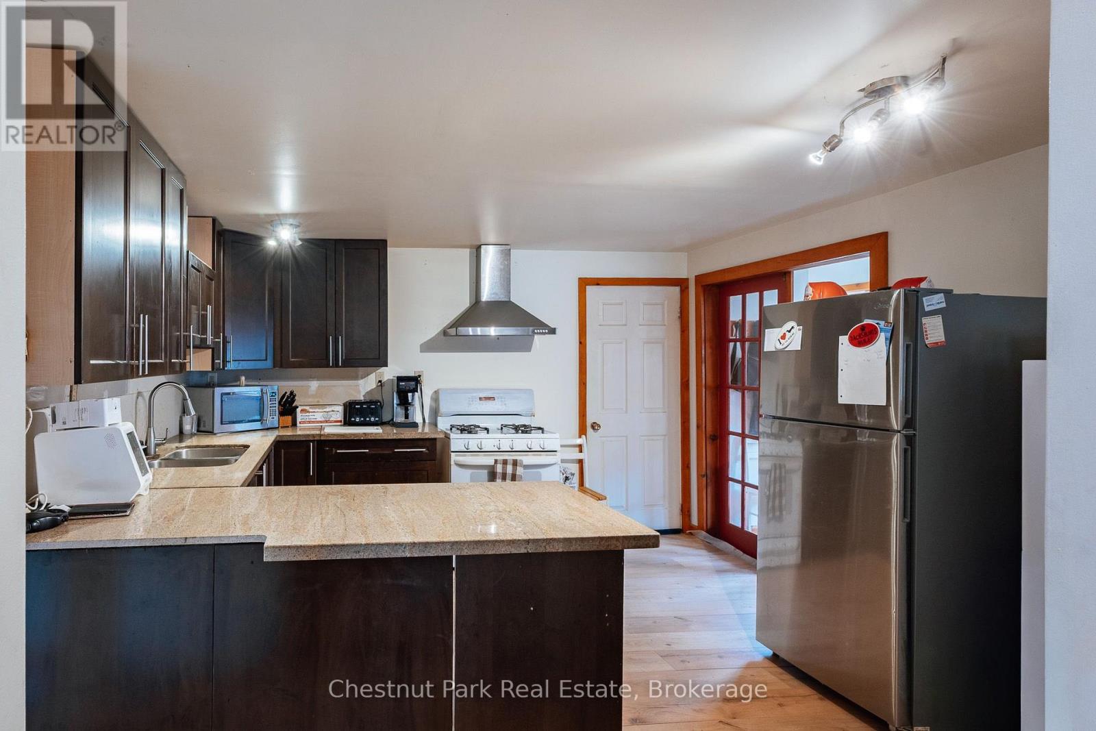 49 Queen Street E, South Bruce Peninsula, Ontario  N0H 1P0 - Photo 15 - X13803132