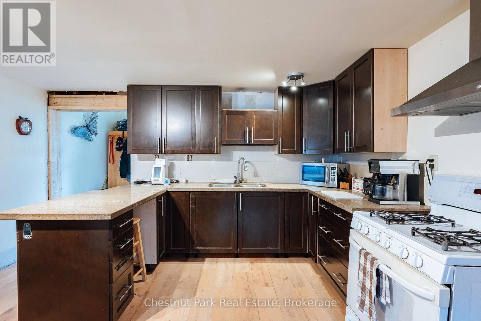 49 Queen Street E, South Bruce Peninsula, Ontario  N0H 1P0 - Photo 17 - X13803132