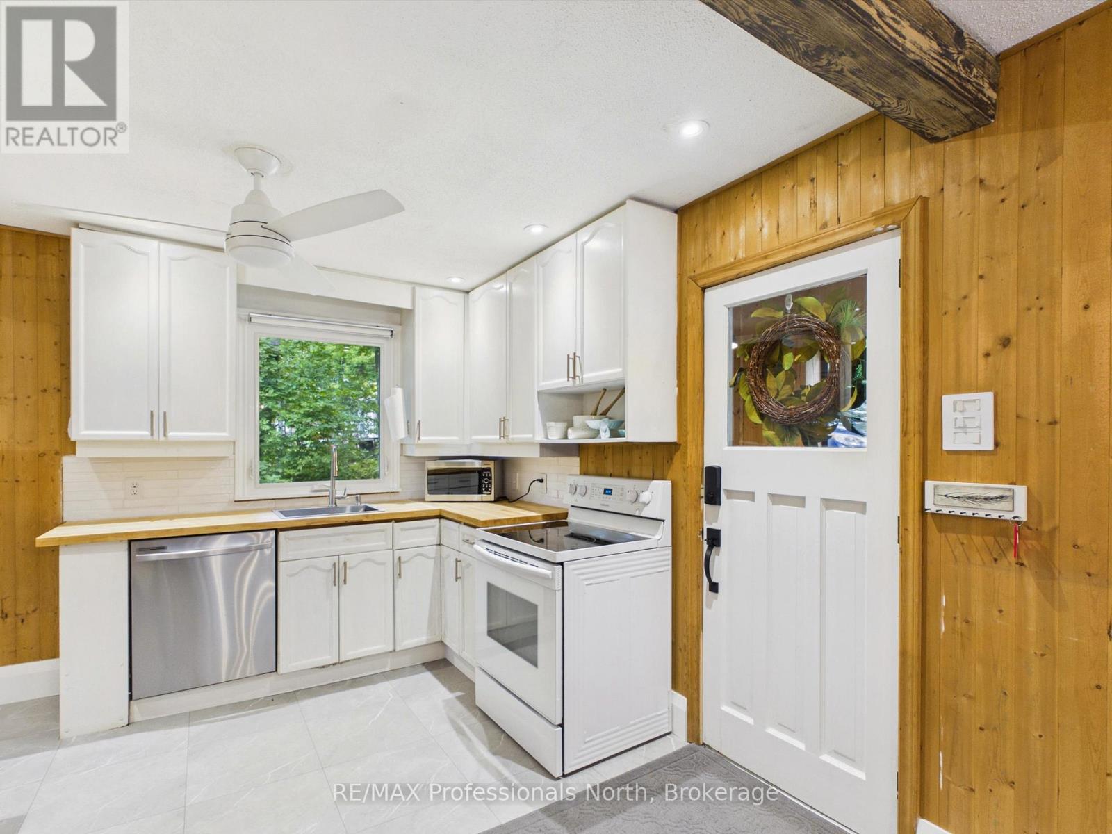 1037 Strawberry Bay Road, Bracebridge, Ontario  P1L 1X2 - Photo 14 - X13803134