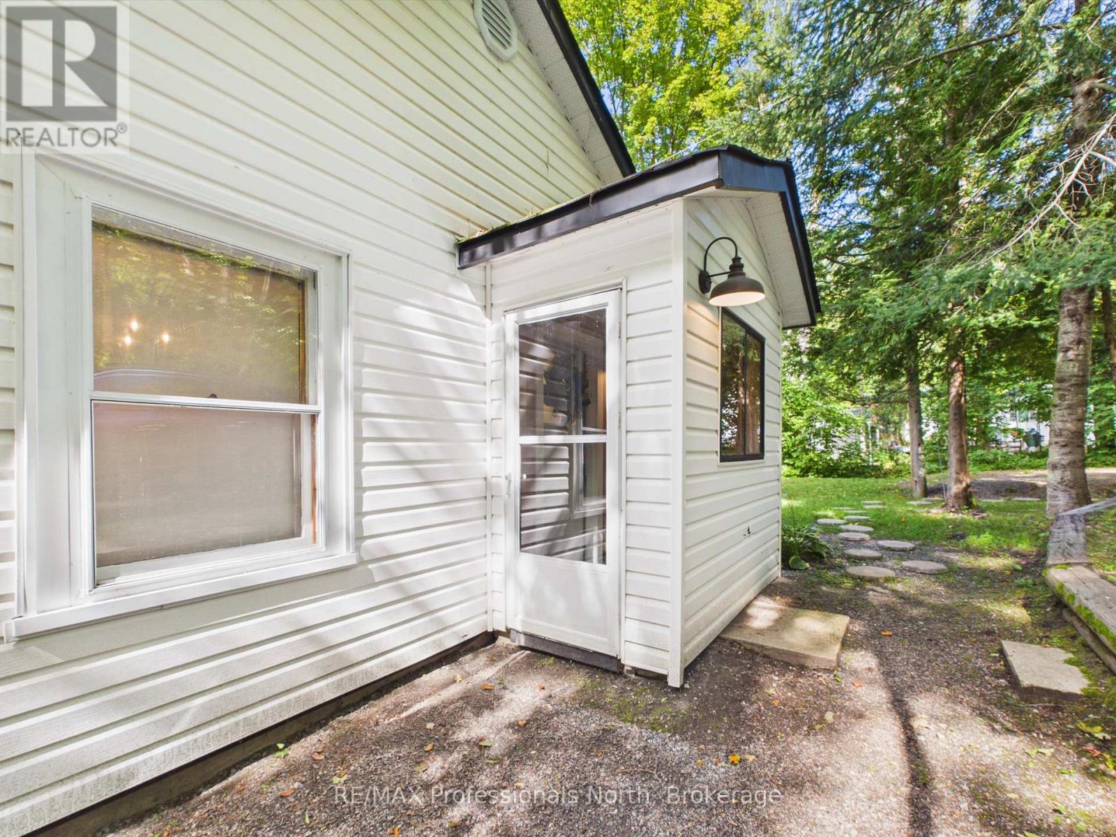 1037 Strawberry Bay Road, Bracebridge, Ontario  P1L 1X2 - Photo 47 - X13803134