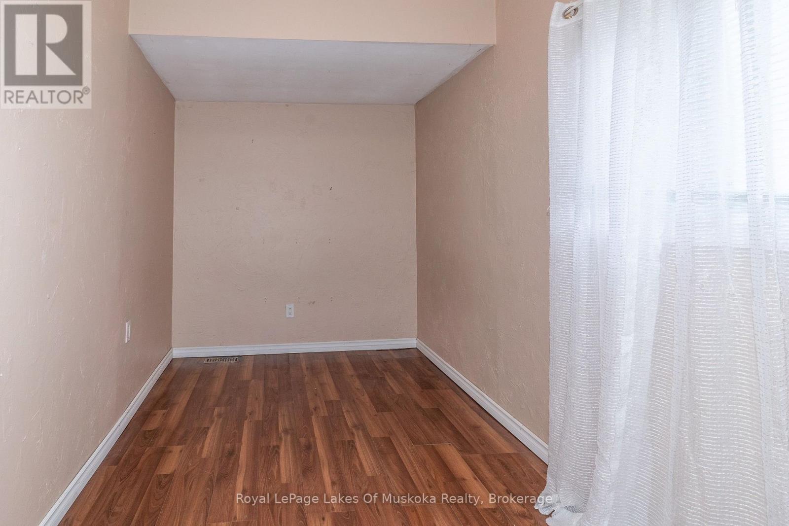 91 Beach Road, Huntsville, Ontario  P0B 1M0 - Photo 12 - X13803184