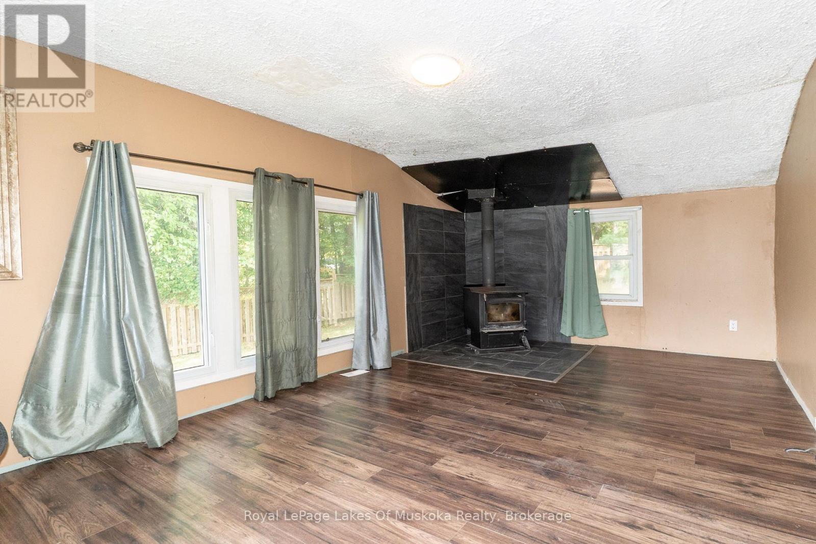 91 Beach Road, Huntsville, Ontario  P0B 1M0 - Photo 21 - X13803184