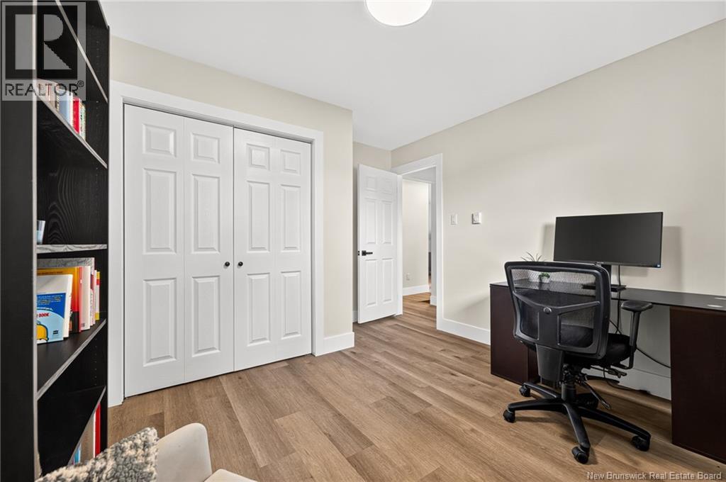 10 Kingsway Crescent, Moncton, New Brunswick  E1G 1G4 - Photo 21 - NB147639
