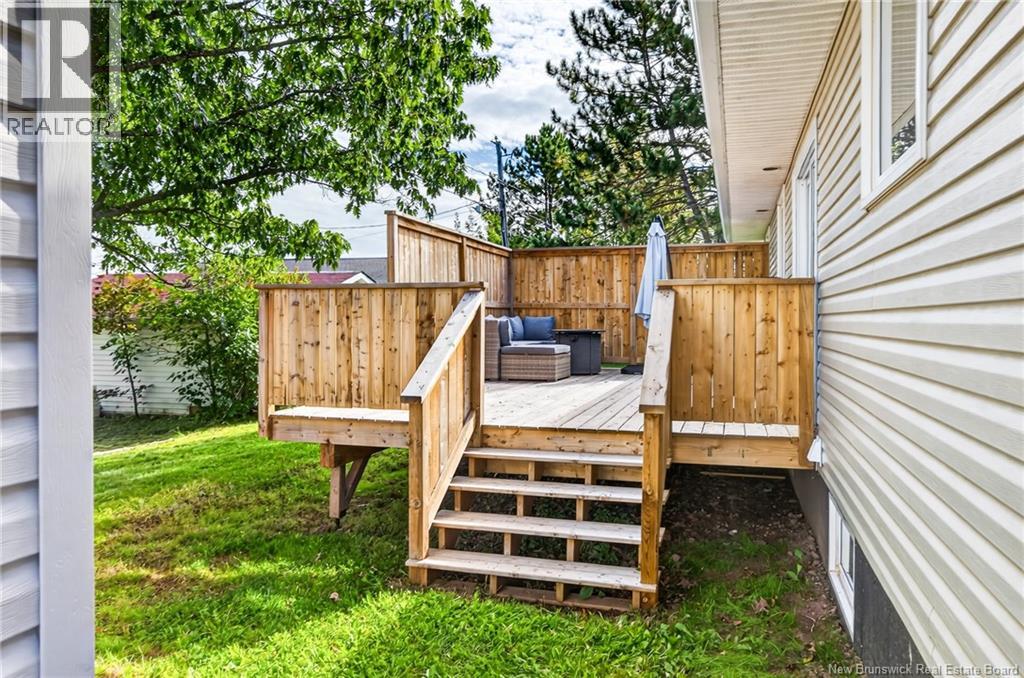 10 Kingsway Crescent, Moncton, New Brunswick  E1G 1G4 - Photo 39 - NB147639