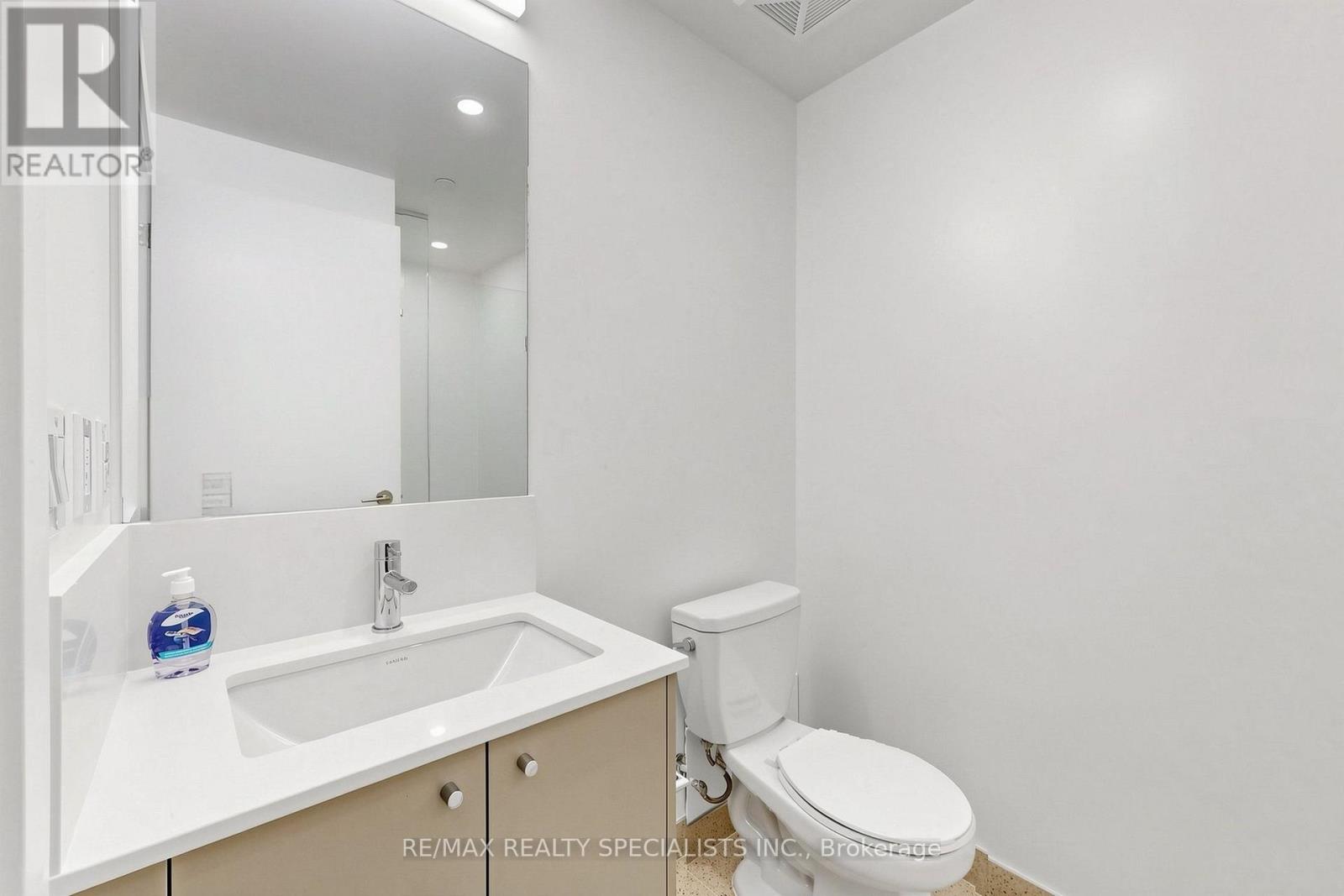 221 - 30 Dreamers Way, Toronto, Ontario  M5A 0Z1 - Photo 20 - C13802772