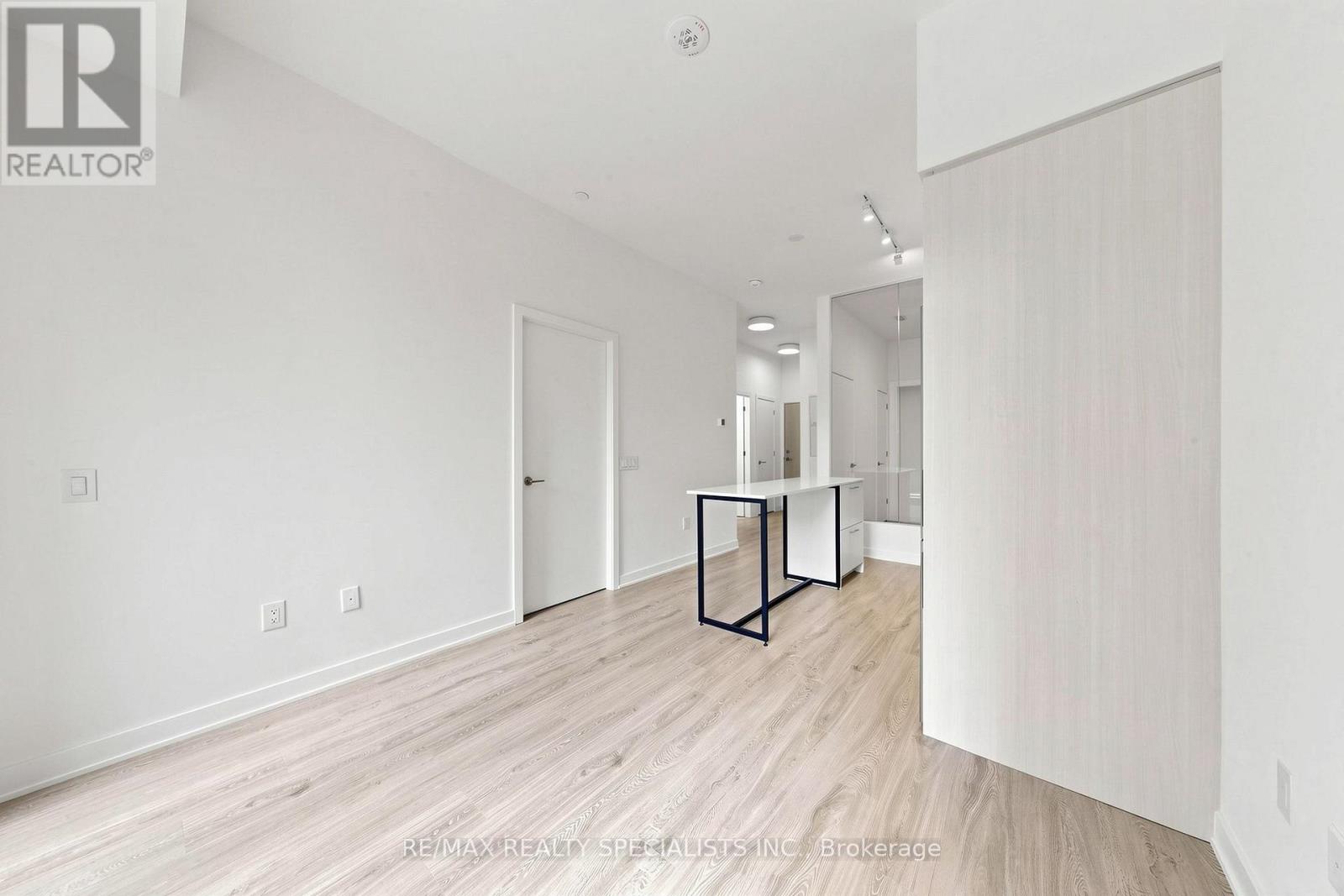 221 - 30 Dreamers Way, Toronto, Ontario  M5A 0Z1 - Photo 8 - C13802772