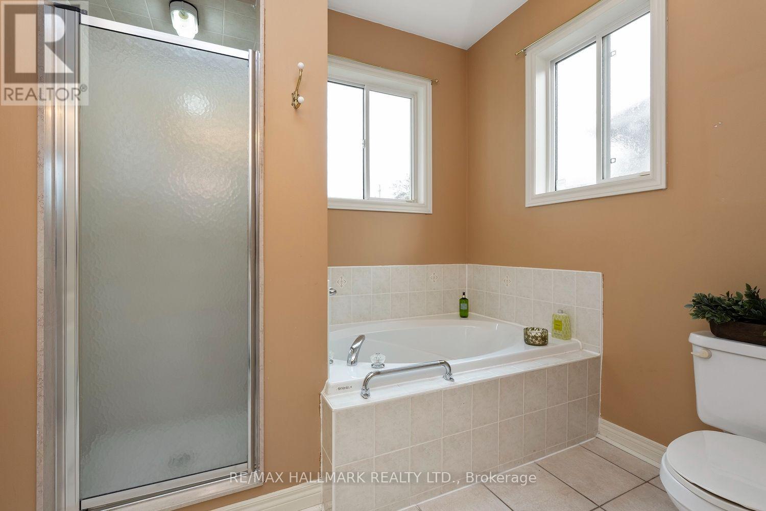 43 Kimberly Drive, Whitby, Ontario  L1M 1K5 - Photo 28 - E13800432