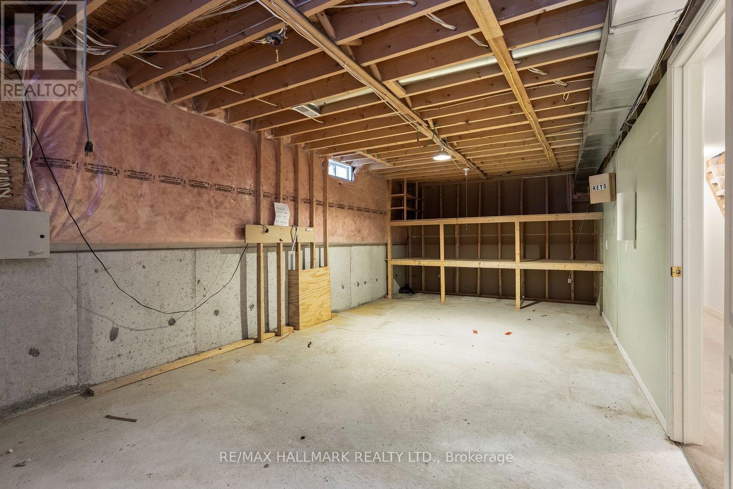 43 Kimberly Drive, Whitby, Ontario  L1M 1K5 - Photo 31 - E13800432