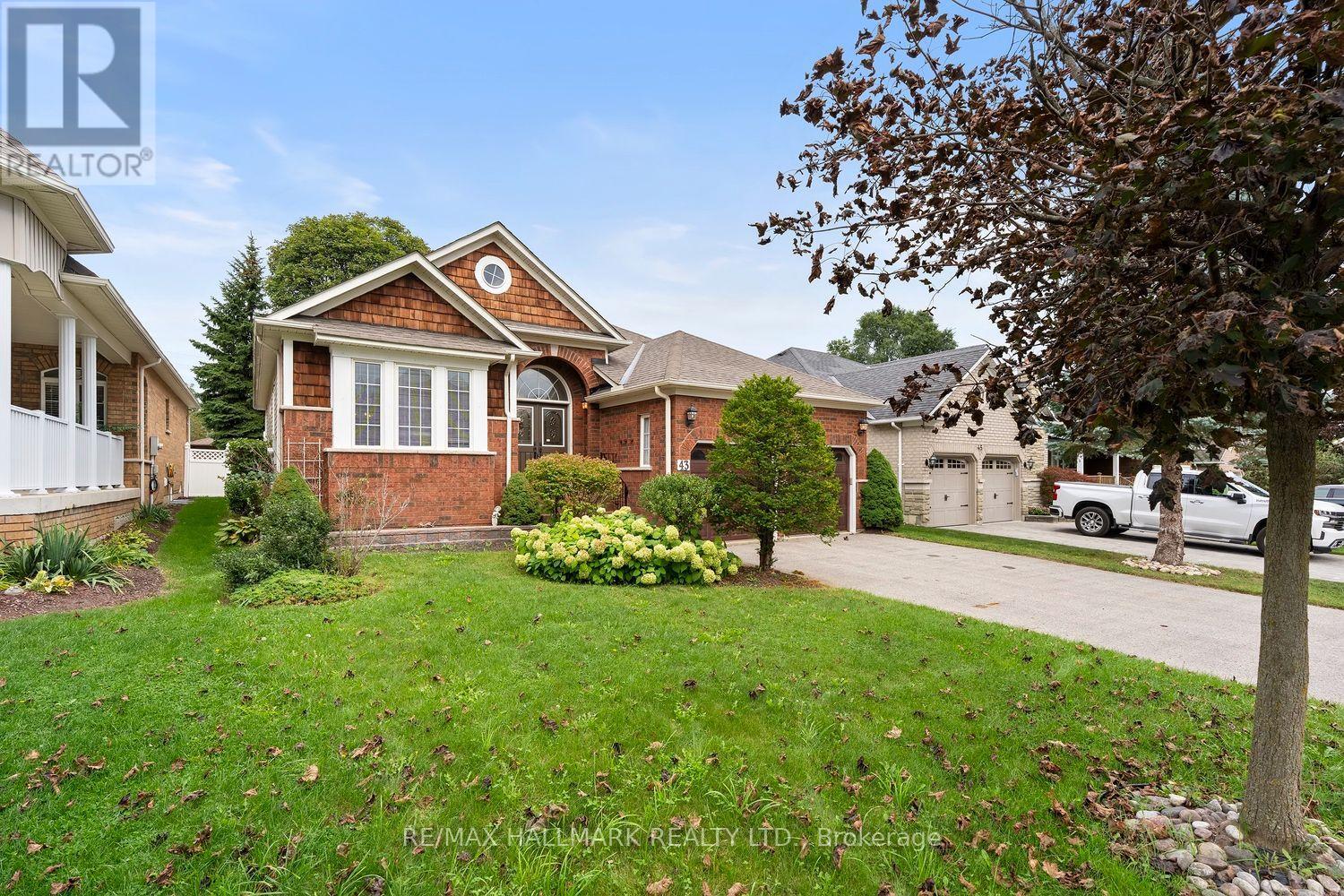 43 Kimberly Drive, Whitby, Ontario  L1M 1K5 - Photo 15 - E13800432