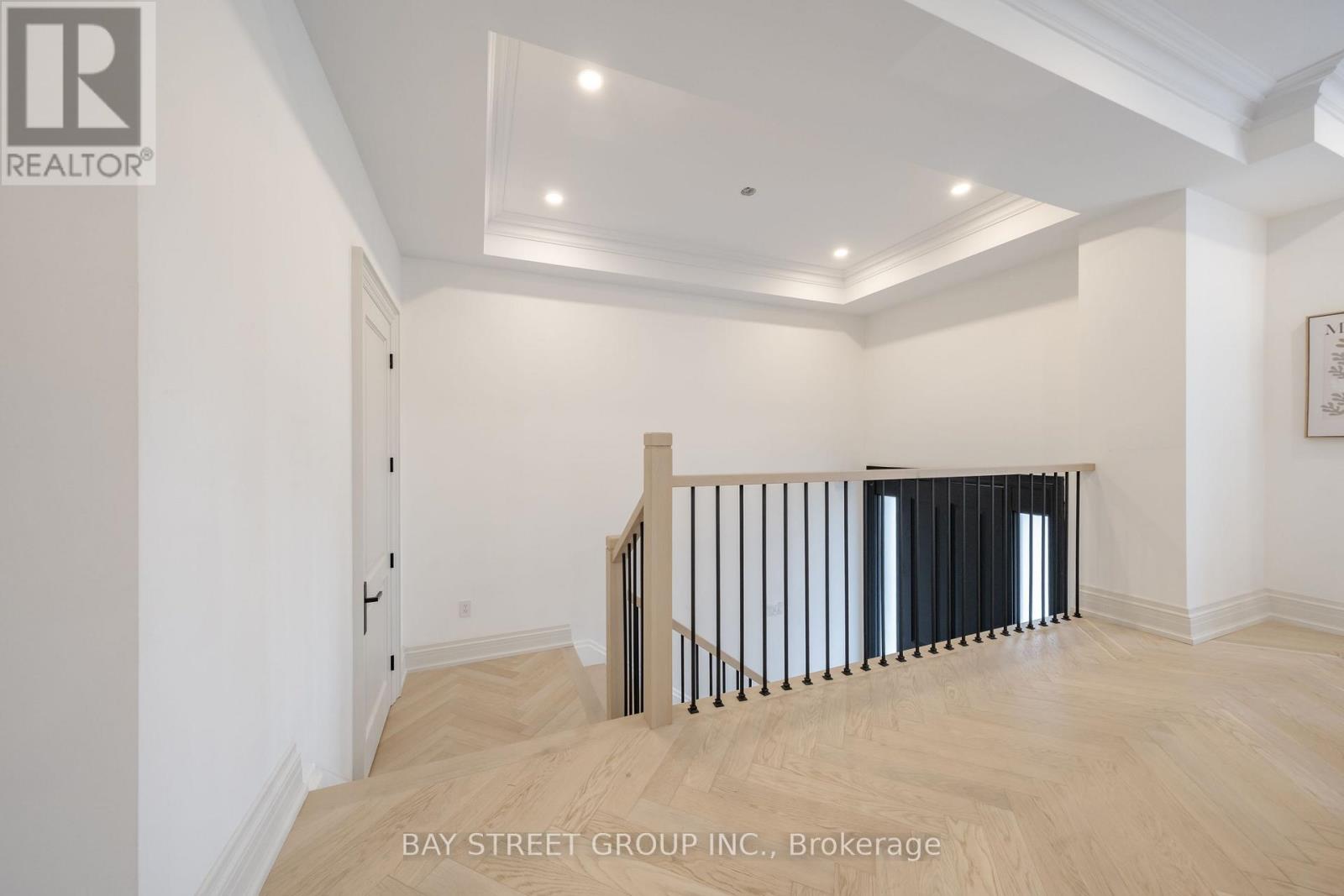 9 Gaylord Drive, Toronto, Ontario  M1R 1C2 - Photo 3 - E13802368