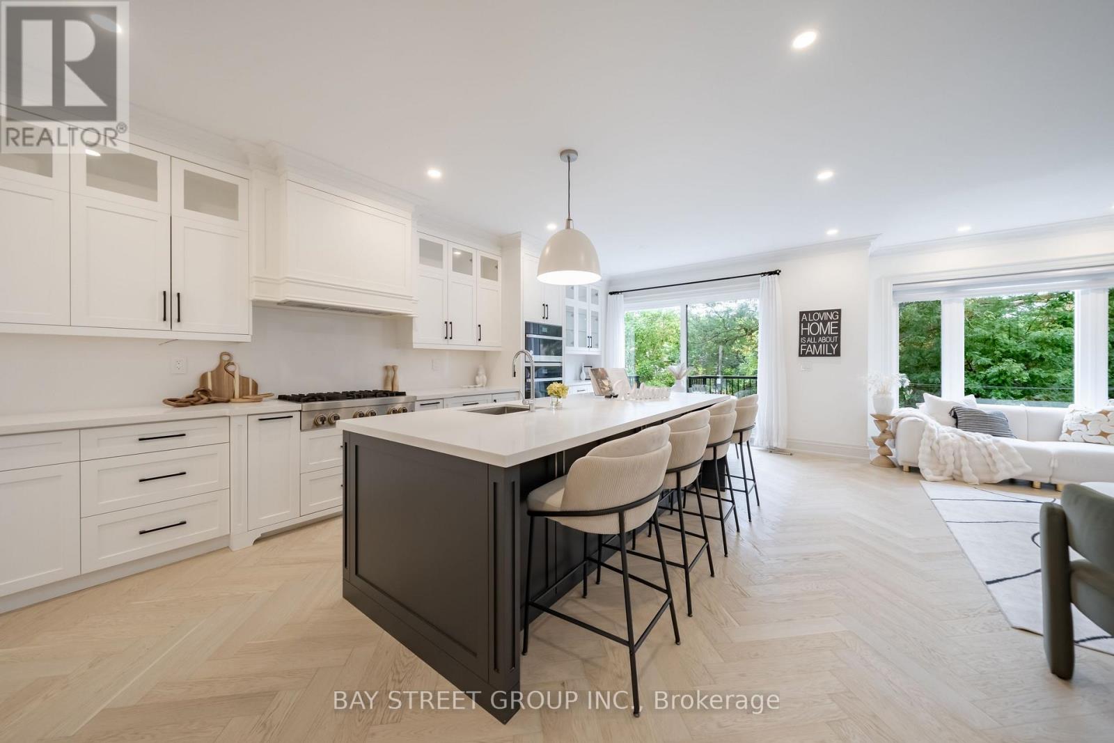9 Gaylord Drive, Toronto, Ontario  M1R 1C2 - Photo 8 - E13802368