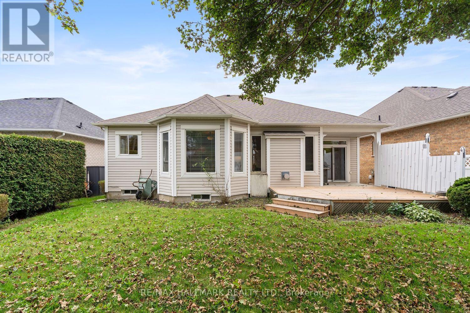 43 Kimberly Drive, Whitby, Ontario  L1M 1K5 - Photo 39 - E13800432