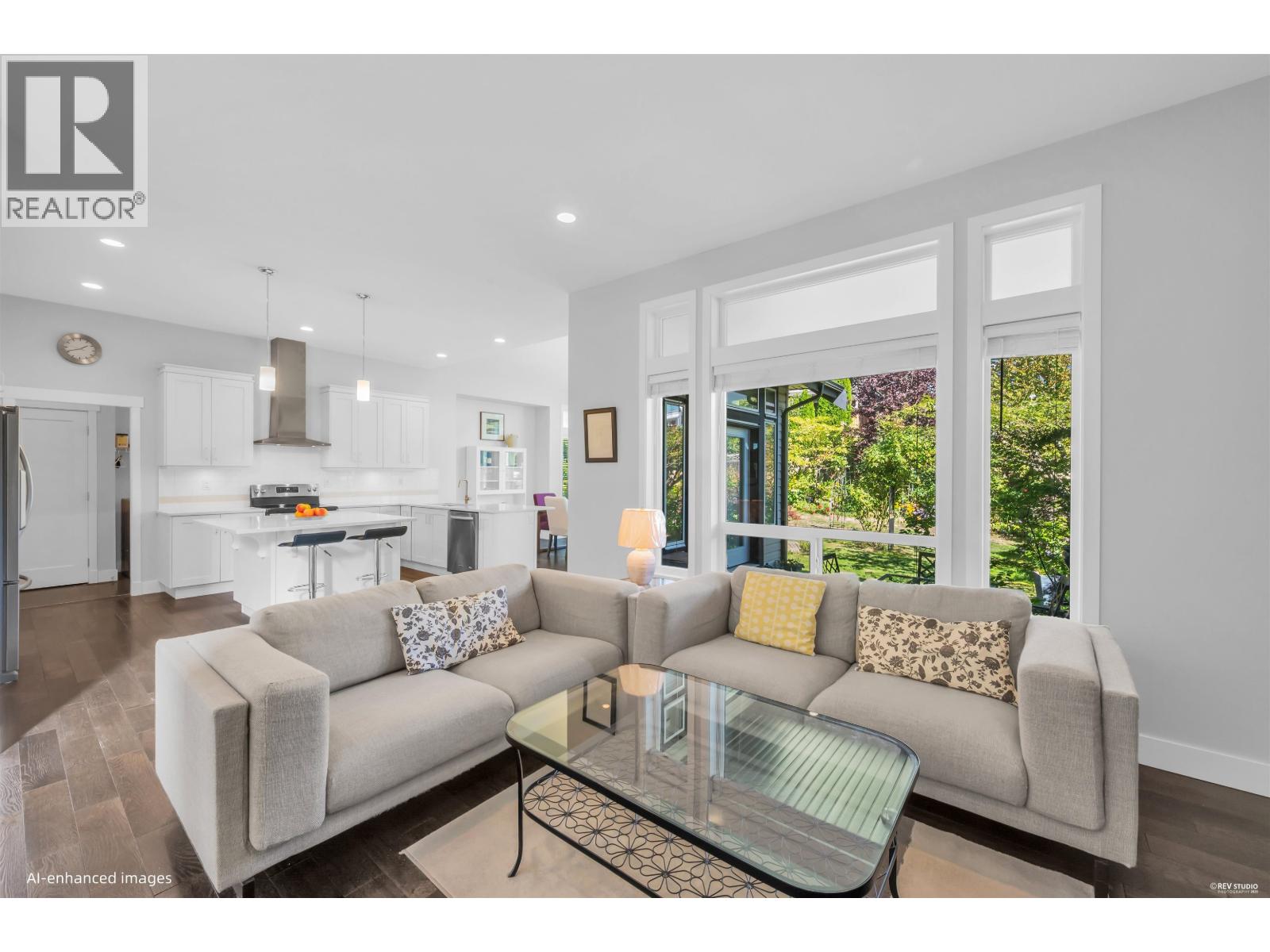 3511 Princeton Avenue, Coquitlam, British Columbia  V3E 0K3 - Photo 10 - R3163665