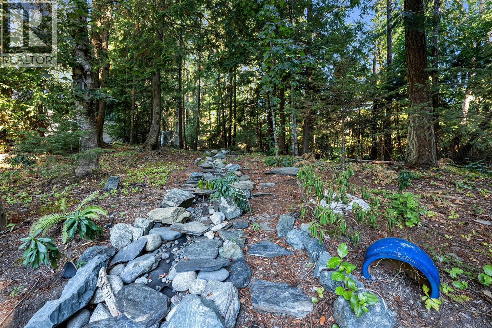 2375 Damascus Rd, Shawnigan Lake, British Columbia  V8H 2E7 - Photo 64 - 1049680