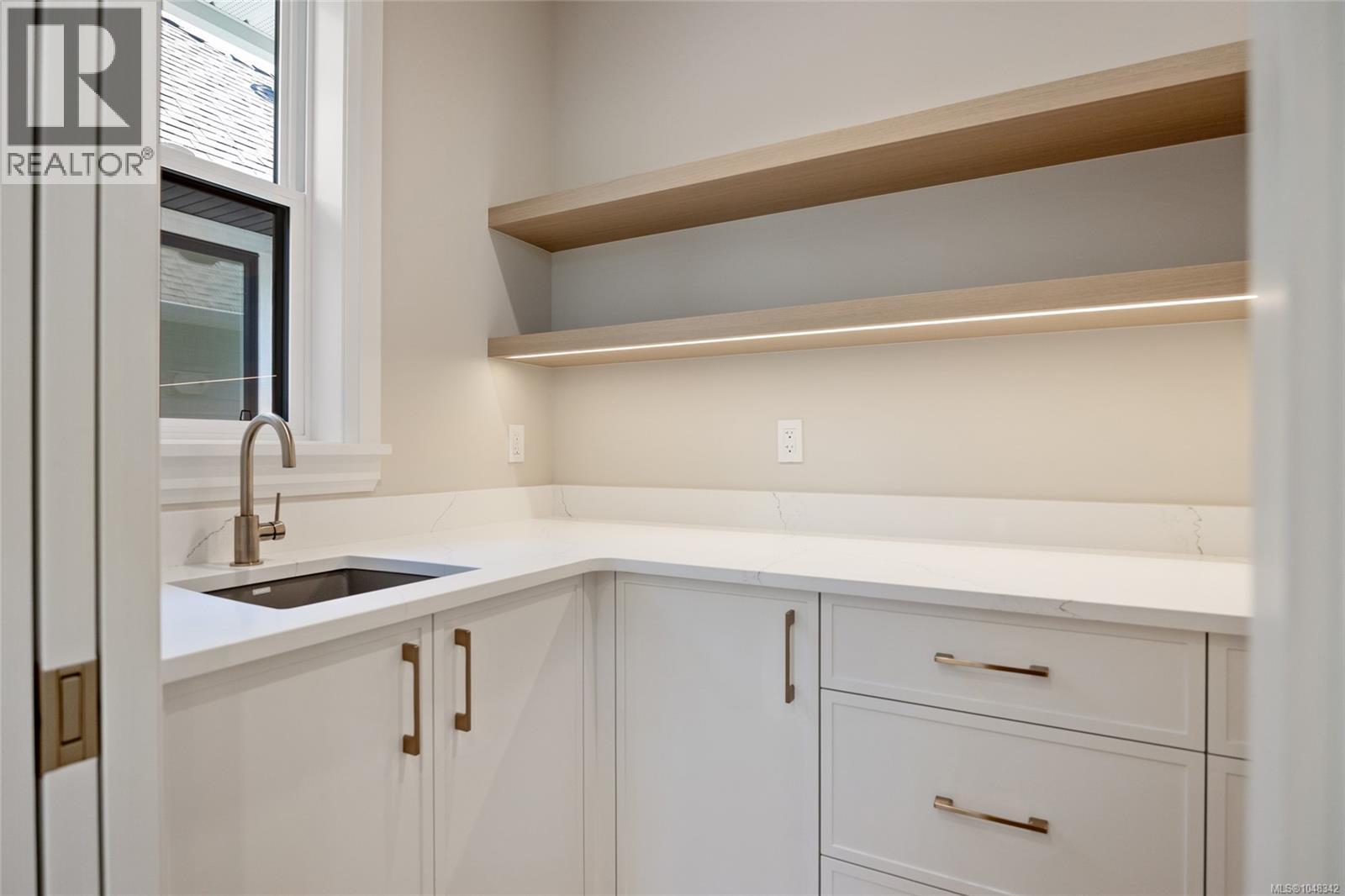 1596 Crown Isle Blvd, Courtenay, British Columbia  V9N 9X5 - Photo 11 - 1048342