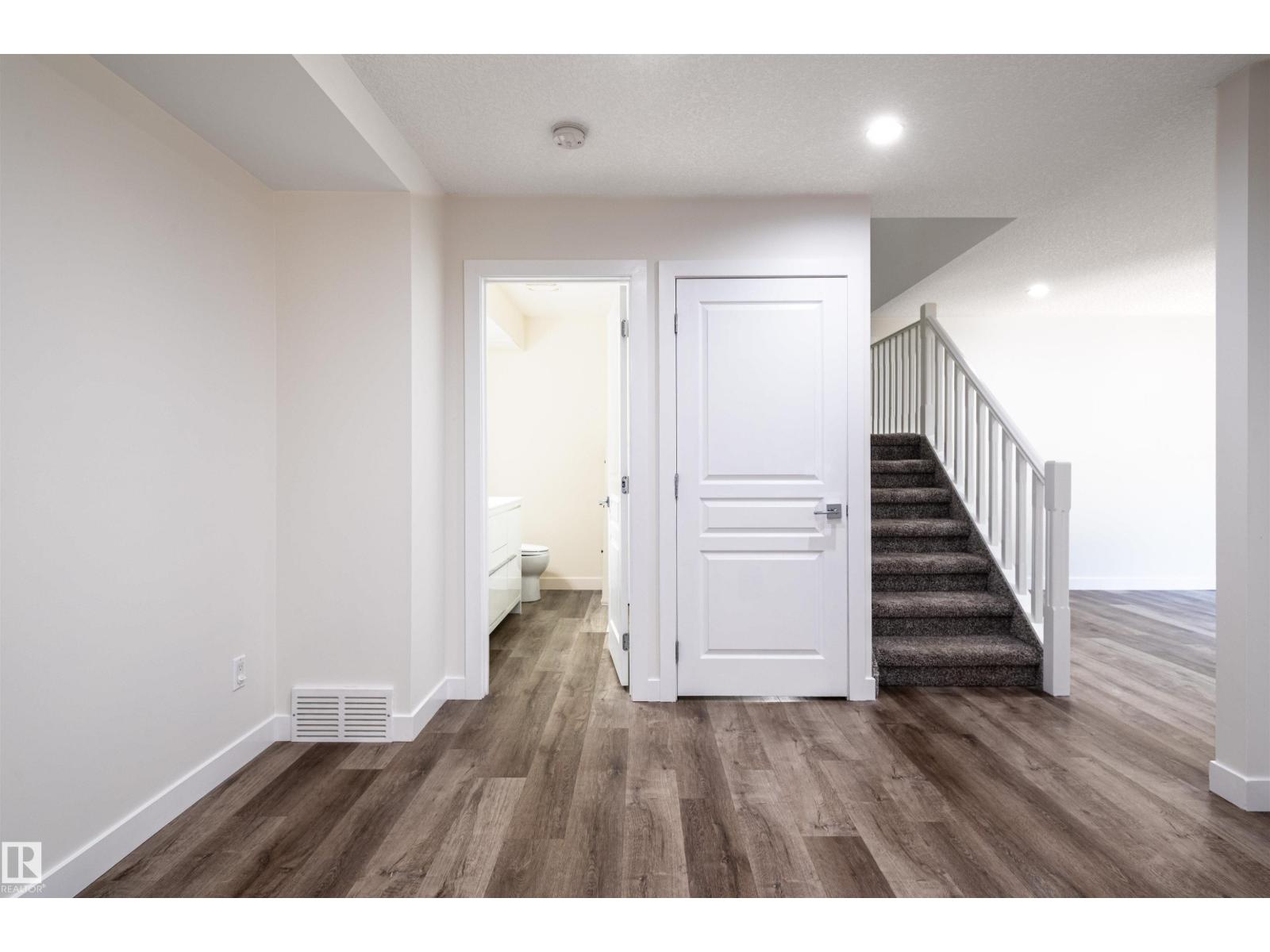 14815c Riverbend Rd NW NW, Edmonton, Alberta  T6H 5A9 - Photo 20 - E4509385