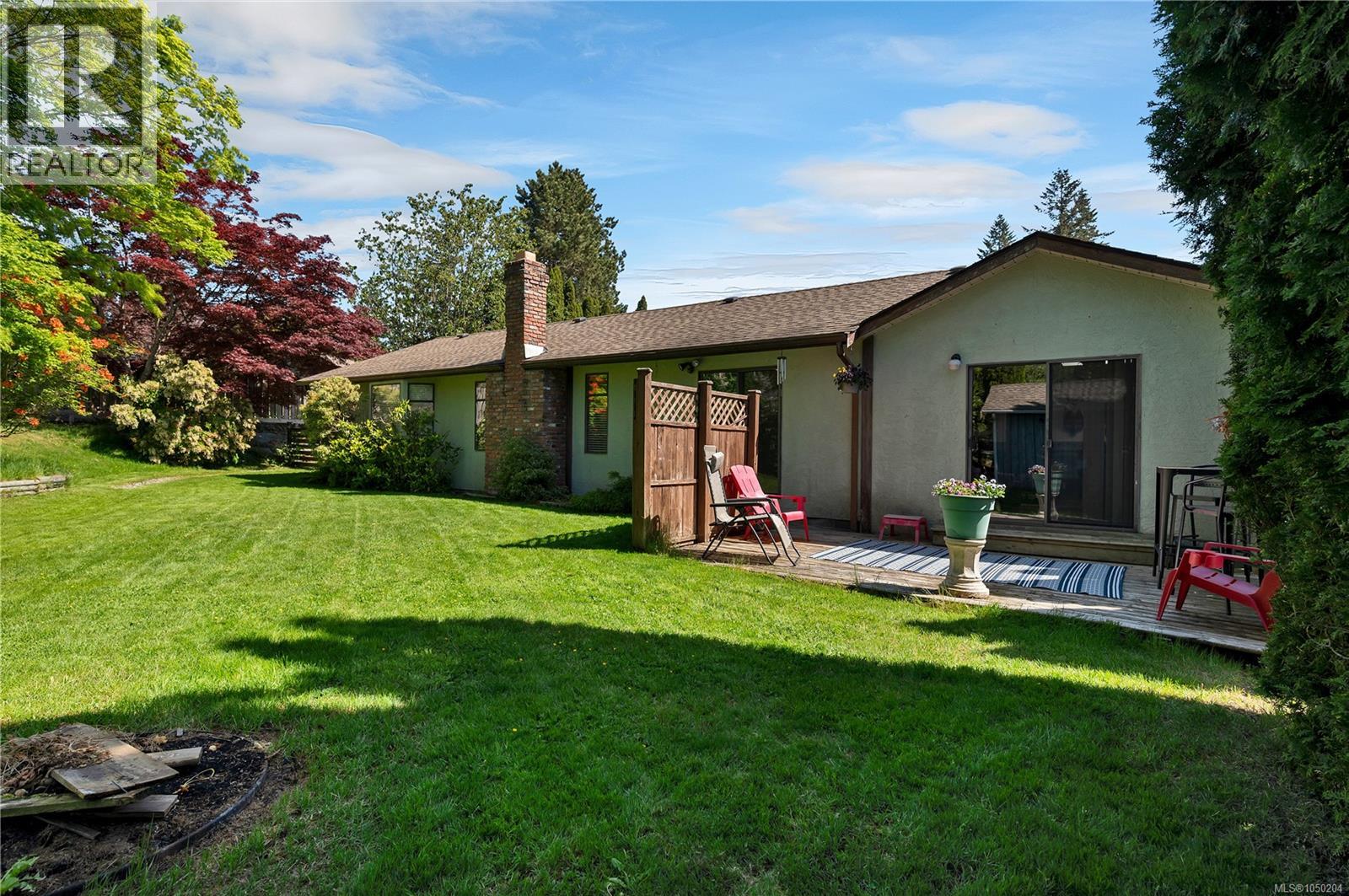 1930 Gillian Pl, Campbell River, British Columbia  V9W 6B6 - Photo 33 - 1050204