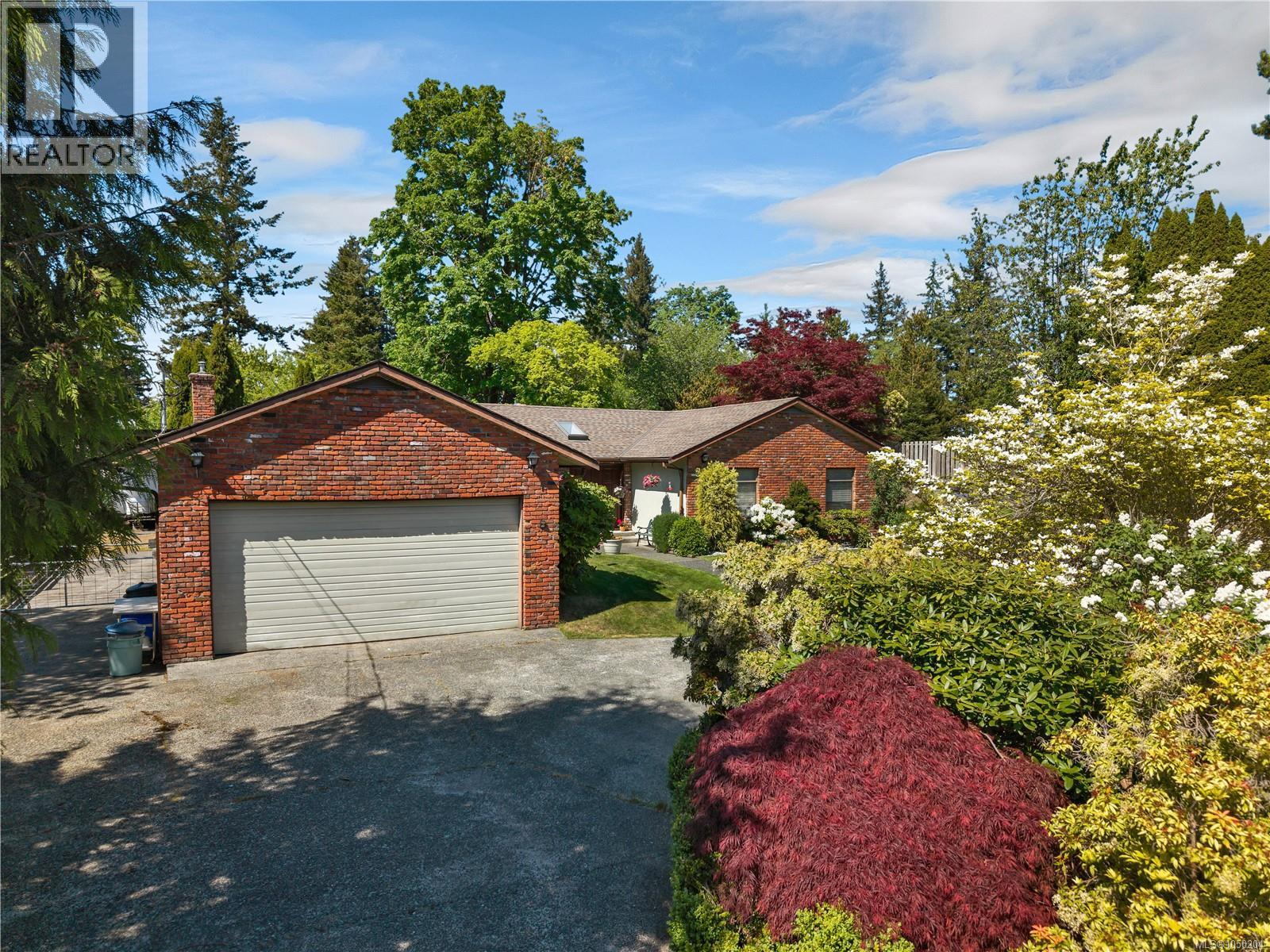 1930 Gillian Pl, Campbell River, British Columbia  V9W 6B6 - Photo 32 - 1050204