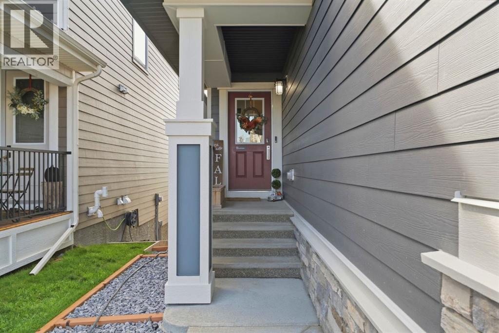 24 Sunrise Common, Cochrane, Alberta  T4C 2R8 - Photo 6 - A2344878