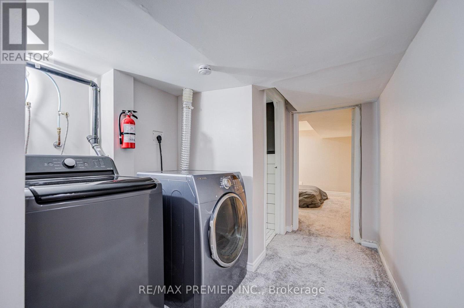1 - 224 Lippincott Street, Toronto, Ontario  M5S 2P5 - Photo 8 - C13799158