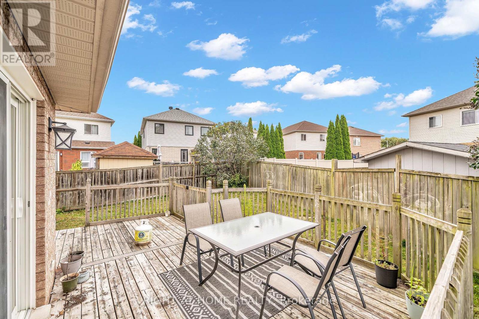 635 Longworth Avenue, Clarington, Ontario  L1C 5B8 - Photo 14 - E13800966