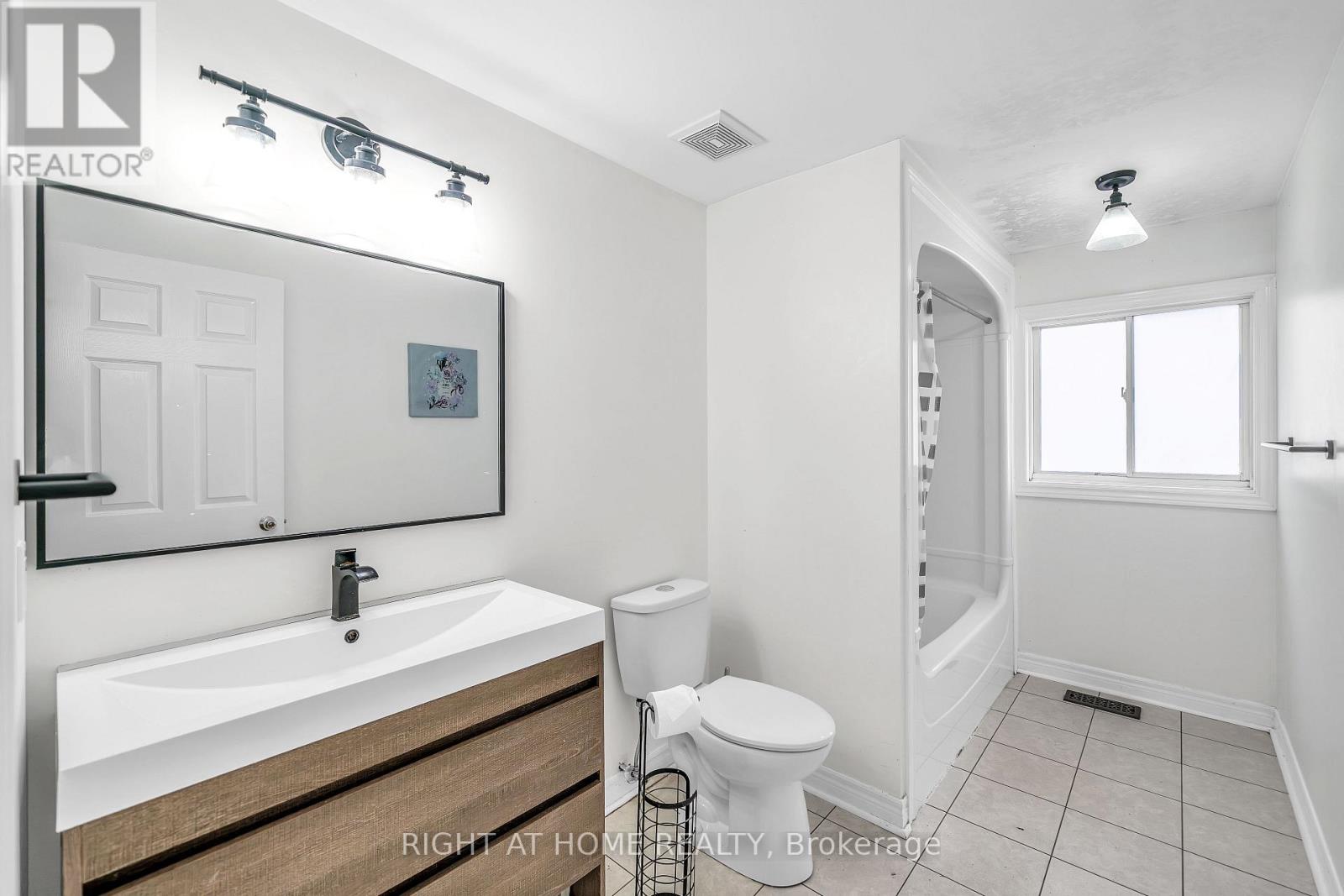 635 Longworth Avenue, Clarington, Ontario  L1C 5B8 - Photo 19 - E13800966