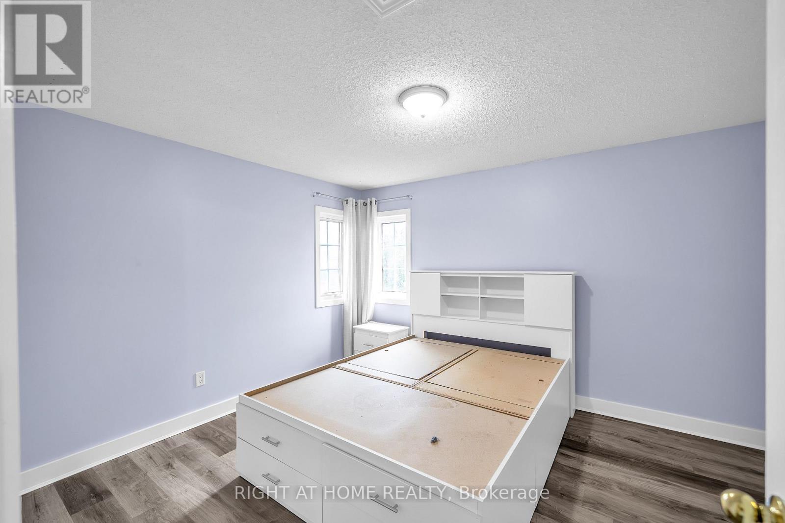 635 Longworth Avenue, Clarington, Ontario  L1C 5B8 - Photo 21 - E13800966