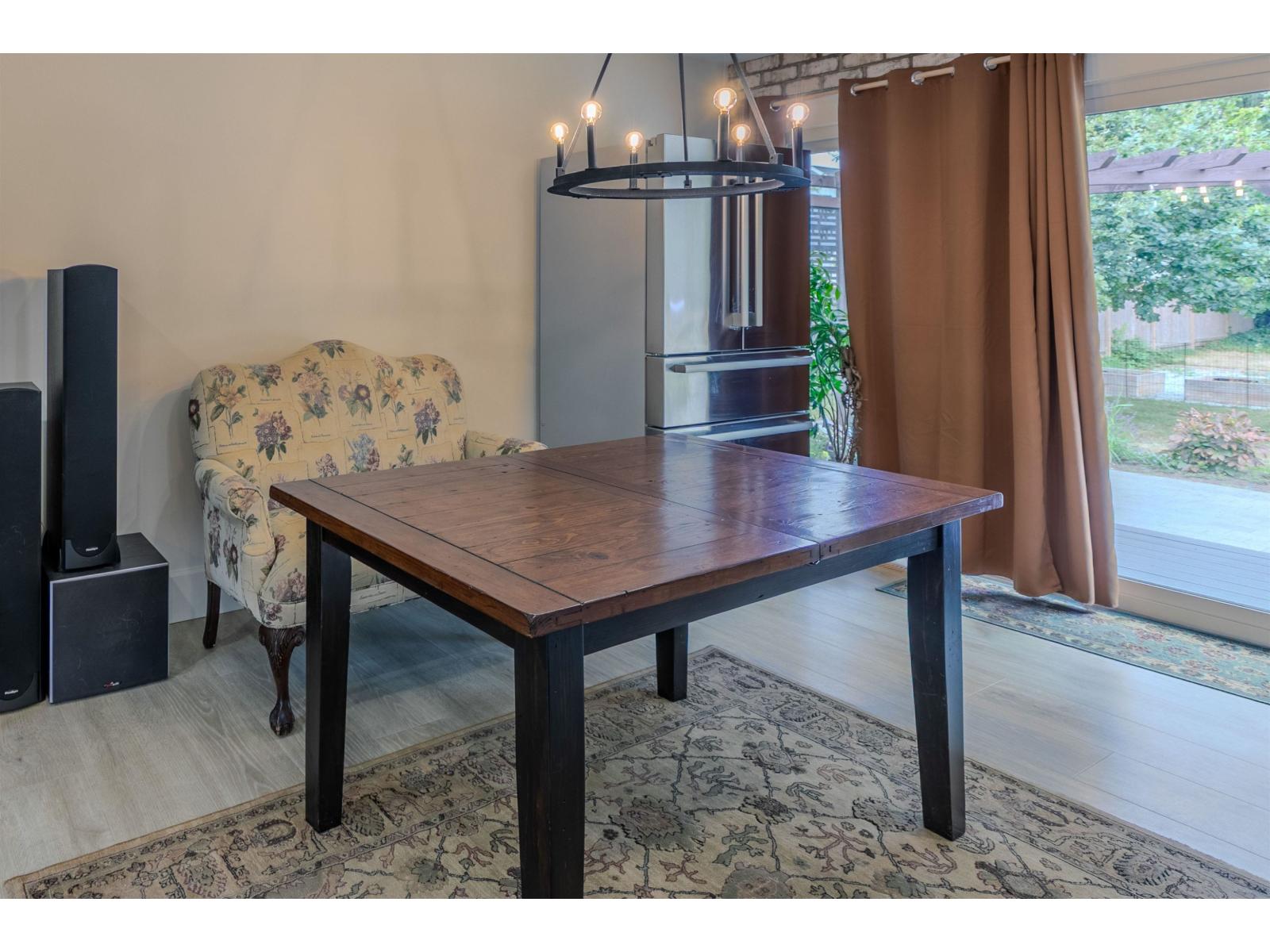 24633 56 AVENUE photo 8