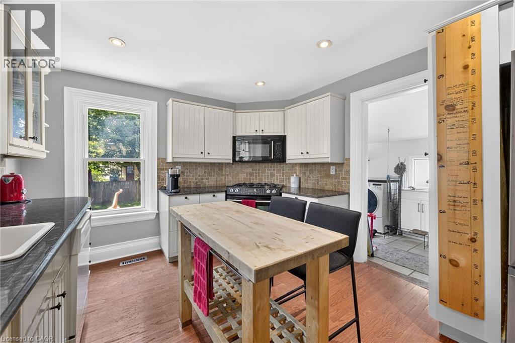 16 Witherspoon Street, Dundas, Ontario  L9H 2C6 - Photo 25 - 40844733