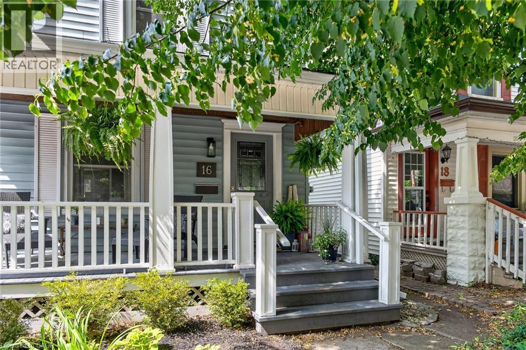 16 Witherspoon Street, Dundas, Ontario  L9H 2C6 - Photo 3 - 40844733
