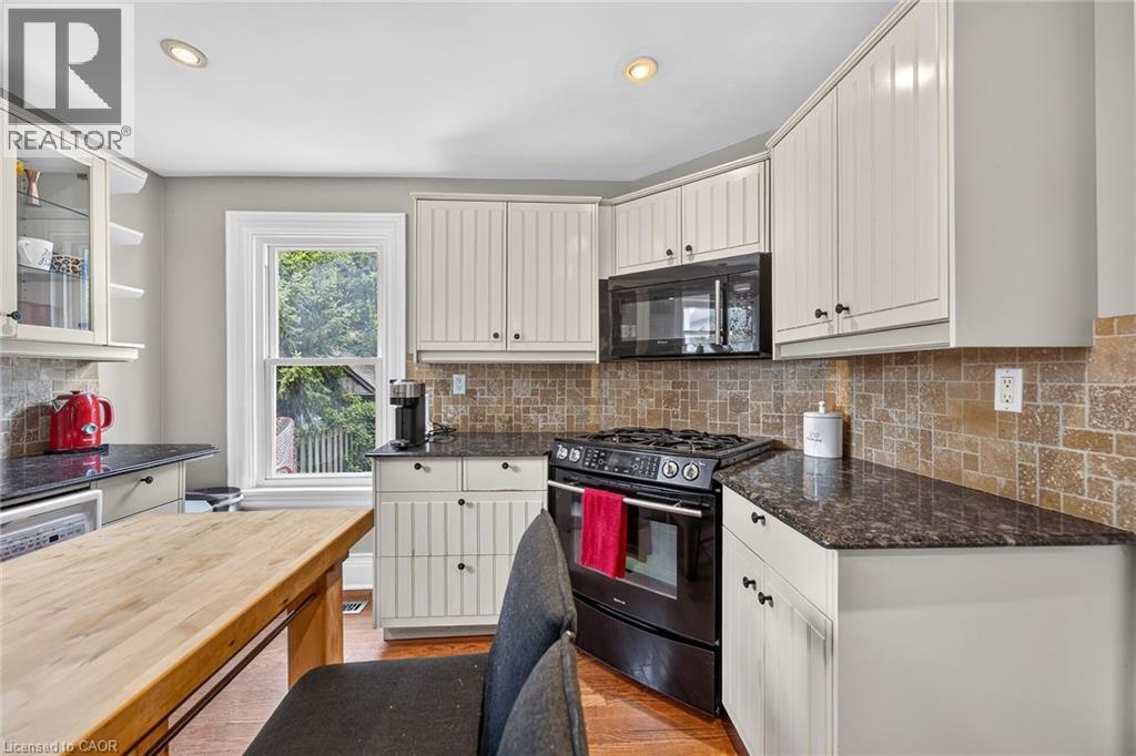 16 Witherspoon Street, Dundas, Ontario  L9H 2C6 - Photo 22 - 40844733