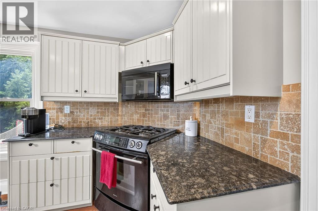 16 Witherspoon Street, Dundas, Ontario  L9H 2C6 - Photo 23 - 40844733