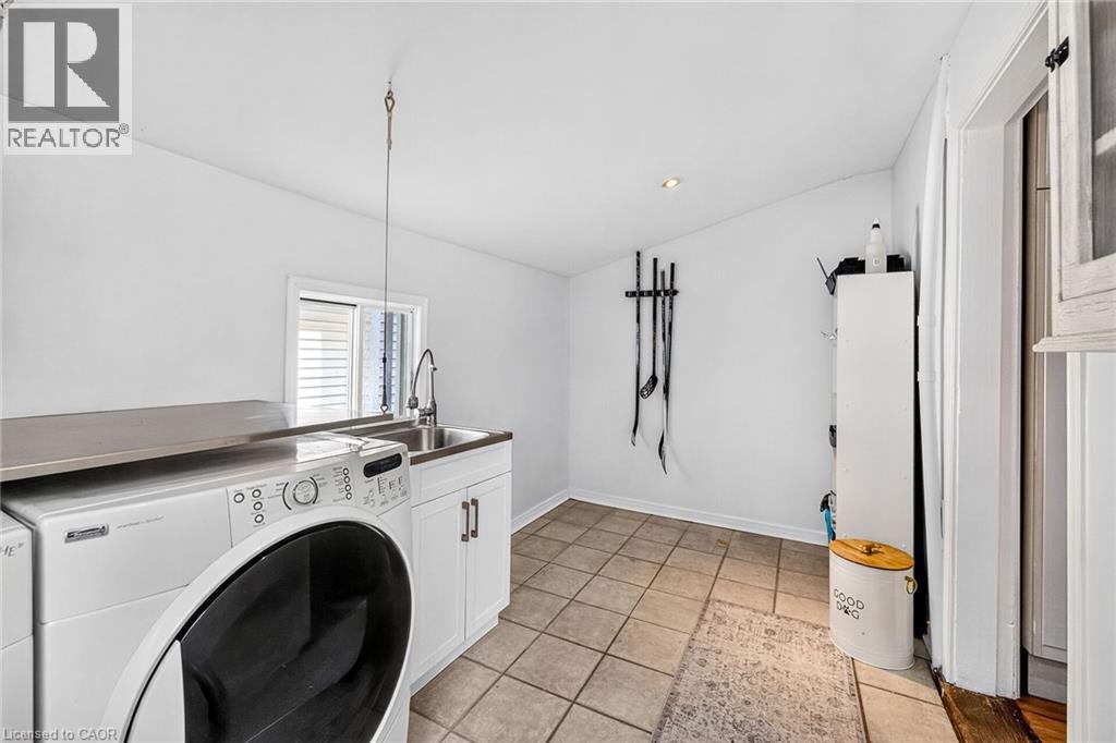 16 Witherspoon Street, Dundas, Ontario  L9H 2C6 - Photo 29 - 40844733