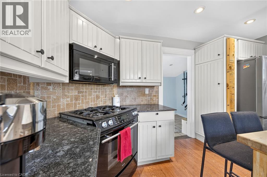 16 Witherspoon Street, Dundas, Ontario  L9H 2C6 - Photo 20 - 40844733