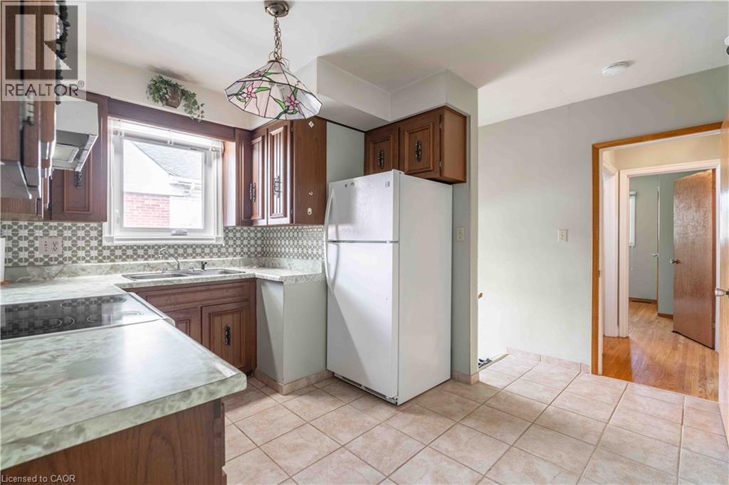 215 Rosedale Avenue, Hamilton, Ontario  L8K 4N6 - Photo 11 - 40864631