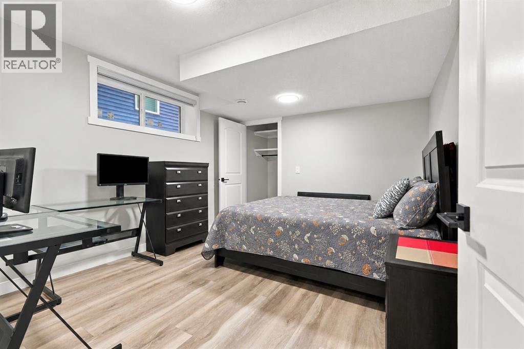 70 Creekside Avenue SW, Calgary, Alberta  T2X 4A9 - Photo 34 - A2345899