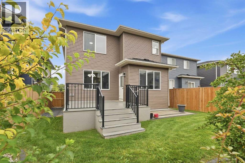 70 Creekside Avenue SW, Calgary, Alberta  T2X 4A9 - Photo 38 - A2345899