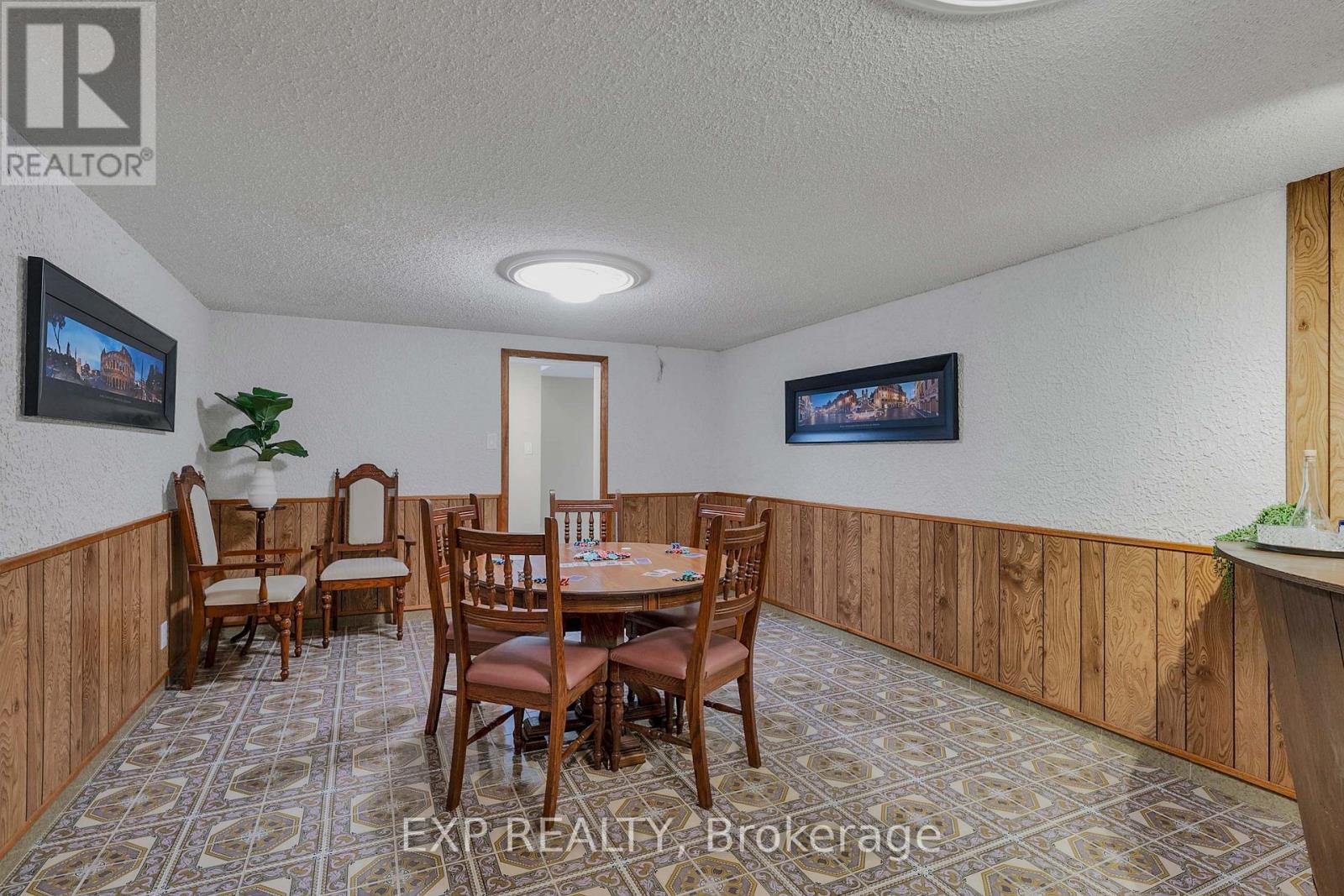182 Derrydown Road, Toronto, Ontario  M3J 1R8 - Photo 29 - W13800590