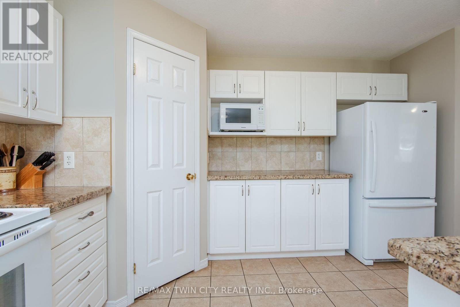24 Joseph Lichti Lane, Wilmot, Ontario  N3A 4S3 - Photo 16 - X13643384