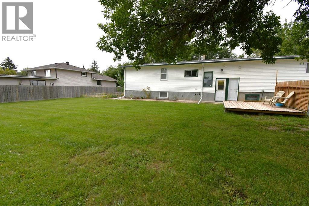 606 4 Street, Bassano, Alberta  T0J 0B0 - Photo 48 - A2345607