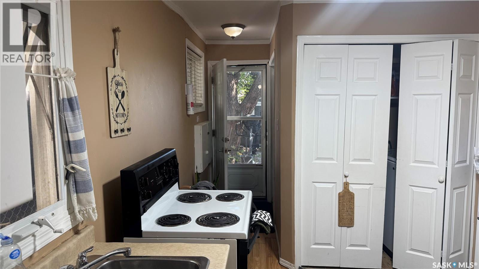 225 Toronto Street, Regina, Saskatchewan  S4R 1M1 - Photo 11 - SK048847